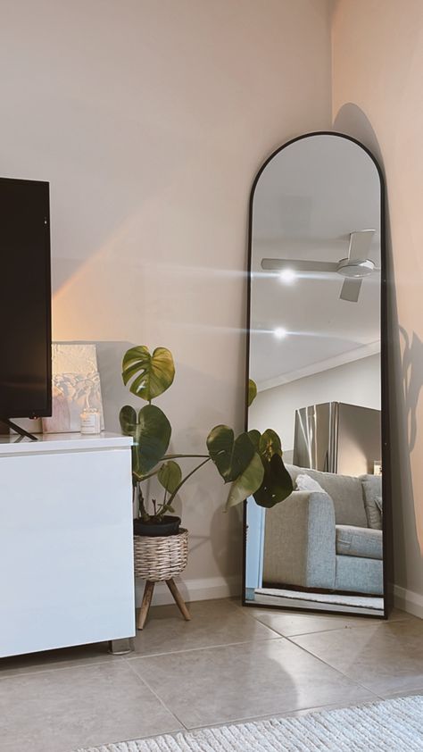 Arch Mirror In Corner, Full Length Mirror With Plants, Arch Mirror Aesthetic, Arch Shaped Mirrors, Arch Standing Mirror, Mirror And Plants Decor, Ground Mirror Bedroom, Mirror Apartment Decor, Arch Mirror In Bedroom