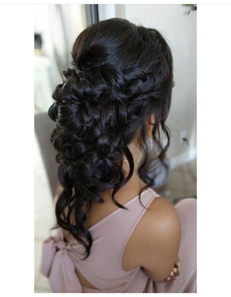 Bride Hairstyles Black Hair, Hairdo Updo, Red Quince, Hairstyles Black Hair, Easy Curls, Formal Hairstyles For Long Hair, Wedding Hair Up, Beautiful Hairstyle, Lashes Logo