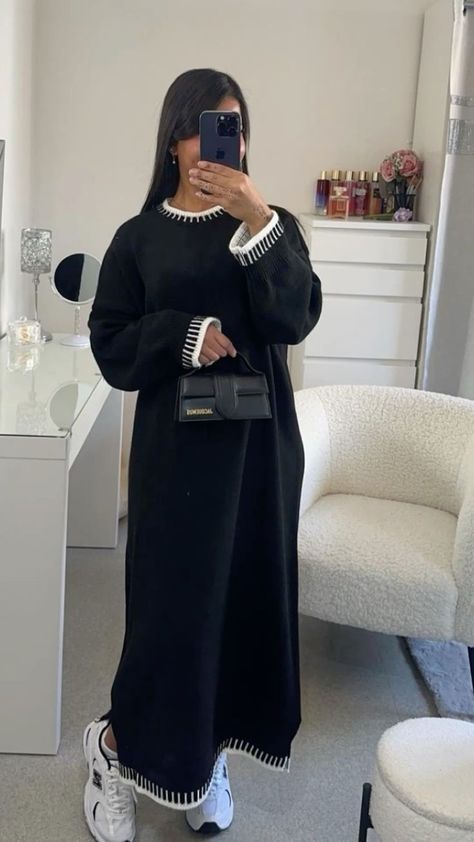 Abaya Outfit, Estilo Hijab, Mode Zara, Muslim Outfits Casual, Modest Fits, Hijabi Style, Winter Fit, Muslim Outfits, Muslimah Fashion Outfits