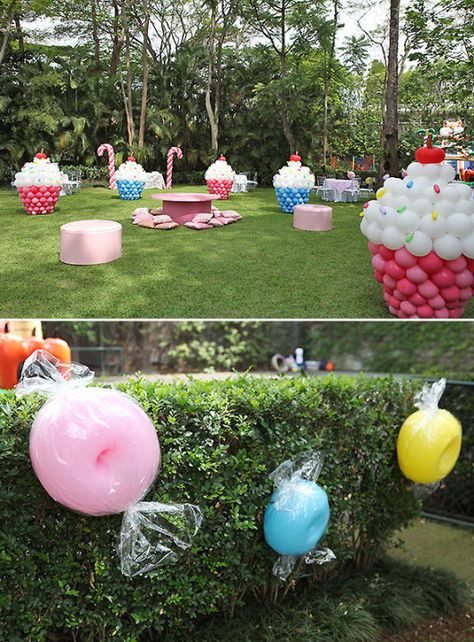 Wedding decor - A very Alice In Wonderland idea - giant cupcakes made from balloons. Awesome!! Balloon Cupcakes, Candy Land Birthday Party, Candyland Birthday, Giant Cupcakes, Candyland Party, Candy Theme, Candy Land Theme, Flamingo Party, Candy Christmas Decorations