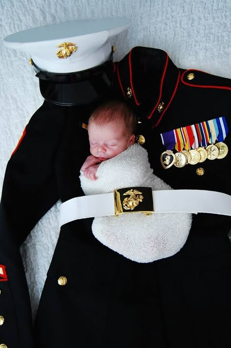 Newborn Marine Corps Photos, Marine Newborn Pictures, Marine Gender Reveal Ideas, Marine Ball Pictures, Marine Family Pictures, Military Newborn Pictures, Military Baby Announcement, Usmc Baby, Marine Corps Baby