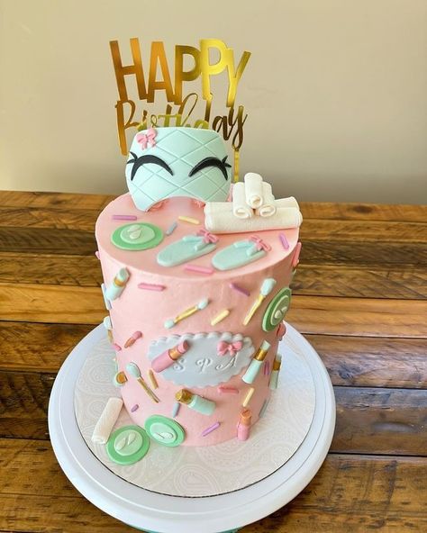 Spa Birthday Cupcakes, Spa Day Cake Girl Birthday, Spa Party Cake Ideas Kids, Spa Cakes For Girls Birthdays, Spa Themed Birthday Cake, Spa Party Cake, Spa Birthday Cake, Spa Cupcakes, Spa Cake