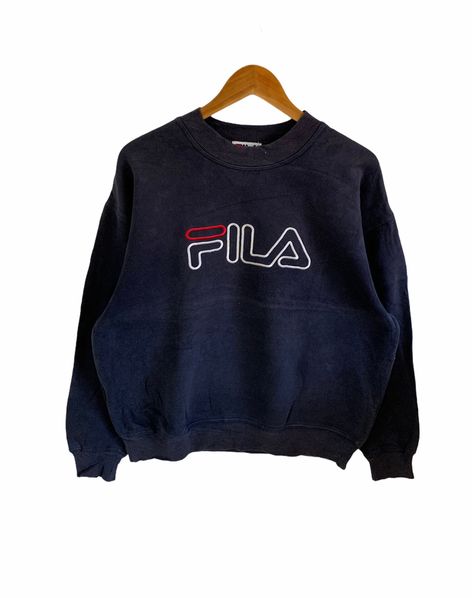 Shark Sweatshirt, Fila Sweatshirt, Fila Vintage, Unisex Clothes, Club Sweatshirts, Embroidery Sweatshirt, Vintage Sweatshirt, Women Pullover, Medium Size