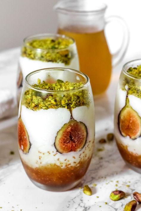 Dessert Parfaits, Arabisk Mad, Lebanese Desserts, Milk Pudding, Arabic Dessert, حلويات عربية, Middle Eastern Desserts, Fig Trees, Lebanese Cuisine