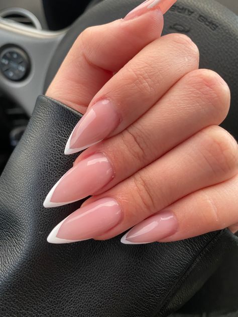 Pointed Almond Shape Nails, White Tip Pointy Nails, Sharp Almond Acrylic Nails French Tip, Almond Shape White Tip Nails, Sharp Tip Nails, V Shape Nail Design French Tips, Almond Pointy Acrylic Nails, French Tip Nails Sharp, French Pointy Nails