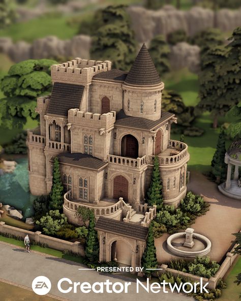 Sims Castle, Minecraft Small Castle, Medieval Castle Layout, Castle Layout, Small Castle, Castle House Design, Sims Stories, Castle Estate, Small Castles