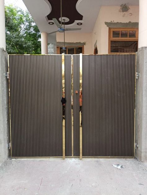 Latest Entrance Door Design Ideas 2023 | Wooden Door Design Trends | Home Interior Design Ideas Louvers Gate Design, Entrance Iron Door Design, Main Gait Design, Aluminium Profile Gates, Profile Gate Design, Grill Gate Design Entrance Iron Doors, Main Gate Design Entrance Iron Doors, Gate Design Modern Entrance Architecture, Iron Gate Design Modern Entrance