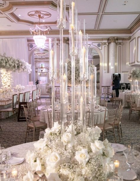 Tall White Rose Wedding Centerpieces, Clear Centerpieces Wedding, Rose Gold And White Wedding Decorations, Wedding Centerpieces Candelabras, Wedding Centerpieces Candles And Flowers, Simple Centrepiece Wedding, Candles Wedding Centerpieces, Wedding Centerpieces White, Crystal Candelabra Wedding