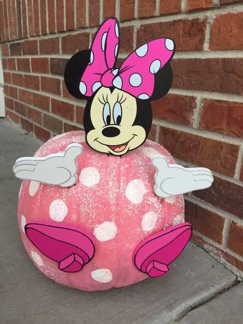 Minnie Mouse Pumpkin Painting, Mini Mouse Pumpkin, Minnie Pumpkin, Decorated Pumpkins, Minnie Mouse Pumpkin, Mouse Pumpkin, Cute Disney Characters, Mouse Halloween, Minnie Mouse Halloween