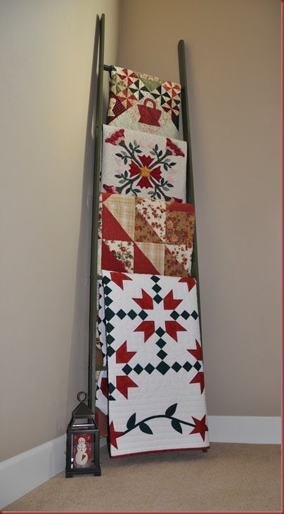 Displaying Quilts, Display Quilts, Quilt Racks, Quilt Ladder, Blanket Rack, Quilt Hangers, Leaning Ladder, Vintage Quilts Antiques, Old Ladder