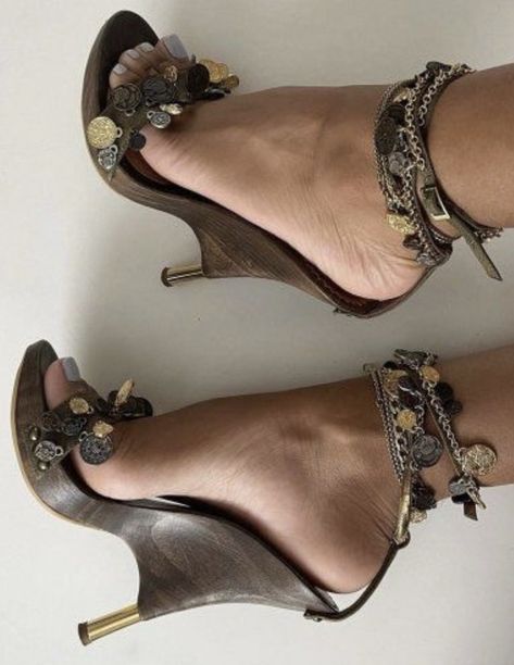 Watch Heels, Vintage Mules, Robert Cavalli, Y2k Heels, Pretty Heels, Nature Architecture, Vintage Heels, Heels Classy, Cute Heels