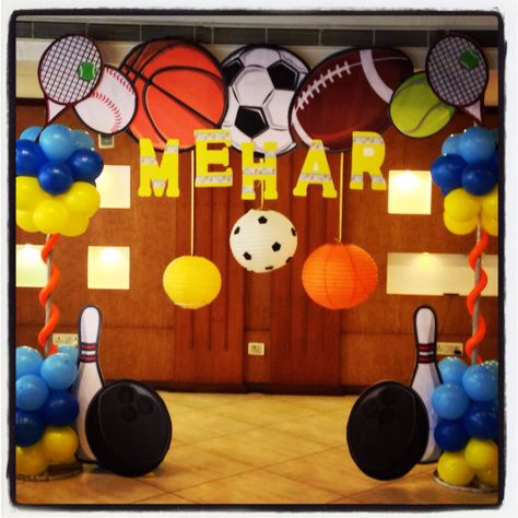 Sports Day Decoration, Sports Party Decorations, Video Motivation, Sports Birthday, Sports Camp, Sports Party, Sports Themed Party, Sports Day, Sports Decorations