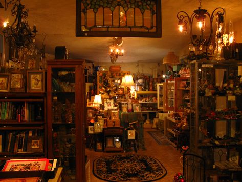 Antique Shop Furniture, Old Antique Shop Aesthetic, Cozy Shop Aesthetic, Antique Store Aesthetic Dark, Antiquities Aesthetic, Oddity Shop Aesthetic, Vintage Cozy Aesthetic, Antique Shops Aesthetic, Vintage Colorful Aesthetic