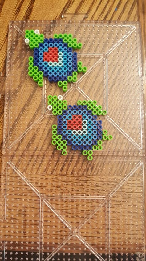 Perler Bead sea turtles. God bless! Perler Bead Patterns Fish, Perler Turtle, Perler Beads Turtle, Ocean Perler Beads, Turtle Perler Bead Pattern, Perler Beads Sea Turtle, Sea Creature Perler Bead Patterns, Hamma Beads Ideas, Pokemon Bead