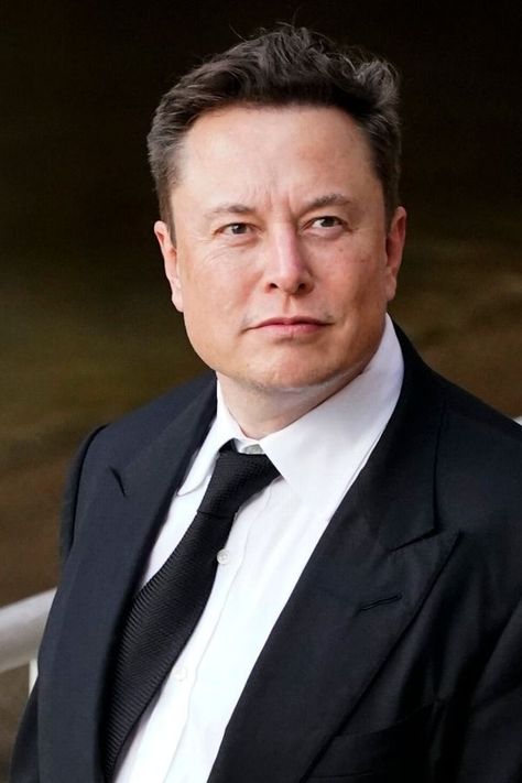 Elon Reeve Musk, Best Friend Soul Mate, Johnny Depp Images, Old Man Pictures, Benfica Wallpaper, Delivery Pictures, Video Call With Boyfriend Screen Photo, Scammer Pictures, Social Media Company