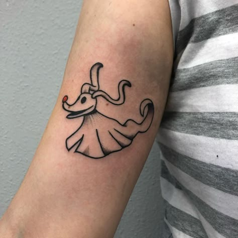 Cute Zero Tattoo, Cute Cartoon Tattoos, Halloweentown Tattoo, Zero Drawing, Zero Tattoo, Tattoo Prints, Getting Tattooed, Tim Burton Tattoo, Nightmare Before Christmas Tattoo