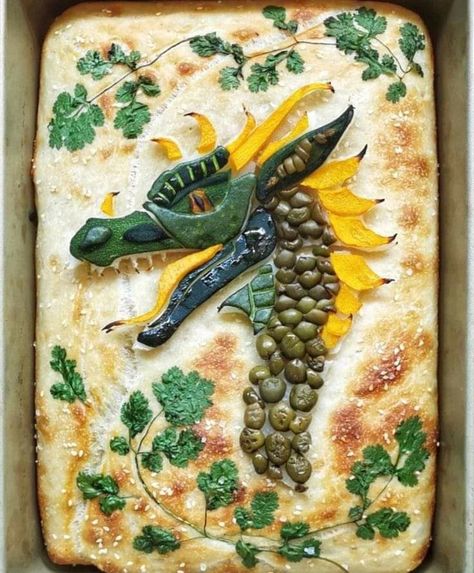 Focaccia Bread Designs, Fancy Foccacia, Spring Focaccia, Beltane Food, Foccia Bread Art, Foccacia Art, Flower Focaccia, Dragon Bread, Bread Creative