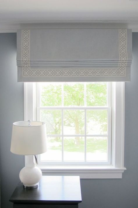 Outside Mount Roman Shades, Roman Blinds Bedroom, Roman Blinds Living Room, Blue Roman Blinds, Blinds For Windows Living Rooms, Living Room Shades, Roman Curtains, Plain Curtains, Custom Drapes