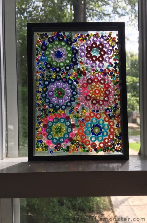 Crafts With Picture Frames, Circle Art Projects, Upcycle Frames, Repurpose Picture Frames, Kandinsky Circles, Bead Suncatcher, Prek Art, Edward Tulane, Night Sky Art