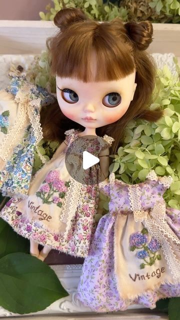 Blythe clothes and toys 💕 on Instagram: "New!🌸 Vintage dresses with embroidery for Blythe dolls!🌸🌸🌸
From my favorite collection “ Botanical Garden “
My hand embroidery💕
#blythe #blythedress #blytheclothes #blythevintage #blythedoll #miniembroidery #dollembroidery #hydrangeaembroidery #blythefashion" Dresses With Embroidery, Blythe Doll Dress, Blythe Dress, Blythe Clothes, Blythe Doll, Botanical Garden, Blythe Dolls, New Vintage, Doll Dress