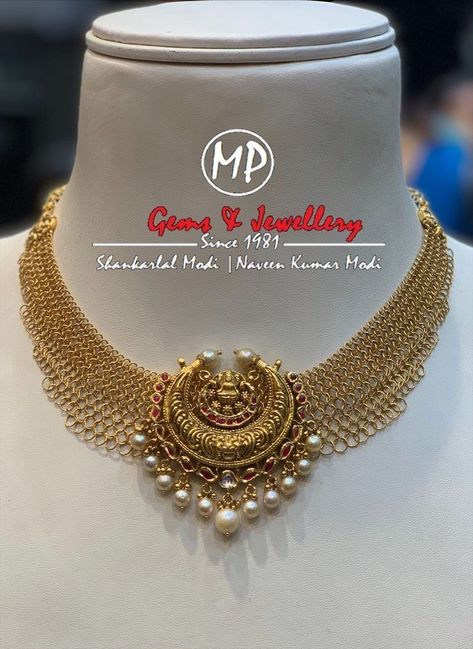 Kundan Pendants Indian, Gold Mesh Necklace Indian, Antique Bridal Jewelry Gold, Mesh Chain Necklace Gold, Choker Indian Jewellery, Antique Gold Chain Necklace, Antique Pendants Gold Indian, Kundan Gold Jewellery, Antique Gold Necklace Designs