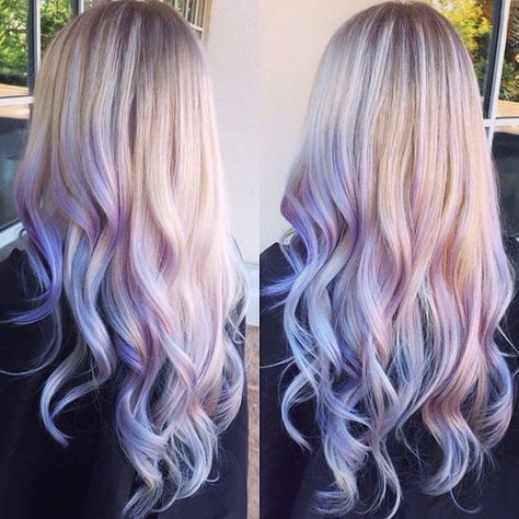 2,112 Likes, 52 Comments - Hair Extensions Color Inspo (@vpfashion) on Instagram: “This is hot! Sliver/ white roots with purple & lavender tip, is this the style U wanna DIY on…” Purple Roots, Ombre Blond, Colored Hair Tips, Creative Hair, Lavender Hair, Super Hair, Hair Color Purple, Trendy Hair Color, Pastel Hair