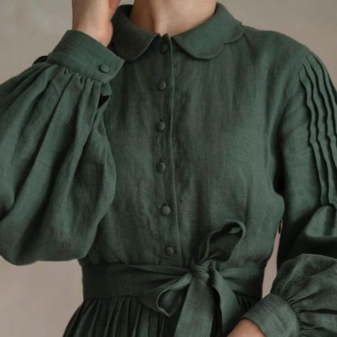 Little Women Atelier on Instagram: ""Life Isn't Worth Living Without Puffed Sleeves."  Our long-sleeved Beth dress in Forest Green 🧺 #littlewomenatelier" Little Women Atelier Dress, Little Women Atelier, Little Women Outfit, Little Women Dresses, Academia Chic, Beth March, Lady Pants, Green Plaid Dress, Green Cotton Dress