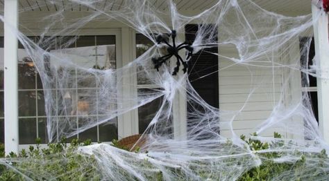 Spider Web Halloween Decorations Ideas Halloween Party Outdoor, Party Outdoor Decorations, Halloween Decorations Outdoor Porch, Spider Web Halloween Decorations, Scary Halloween Decorations Outdoor, Fake Spider, Spider Web Decoration, Halloween Spider Decorations, Spider Decorations