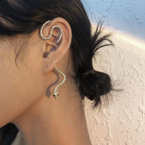 Cartilage Ear Cuff, Snake Ears, Ear Cuff Jewelry, Jewelry Piercing, Cuff Jewelry, Snake Earrings, Alloy Earrings, Snake Design, Ear Cuff Earings