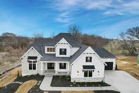 Newly Built Homes Exterior, Jim Walter Homes, James Charles House Exterior, Drees Homes Exterior, Big Craftsman Style Homes, Custom House Plans, Utah Homes, Modern Craftsman House Exterior, Large Craftsman Style Homes