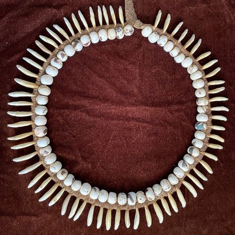 #necklace #tribal #tribe #teeth #tooth #chank #shell #shells #jewelry #Asmat #omerpok #ecopok #native #Papua #indonesia #embroidered #oceanic #art Pig Teeth, Native Necklace, Head Hunter, Ayurvedic Healing, Symbol Of Power, Power Symbol, Shell Necklace, Abalone Shell, Jewelry Branding