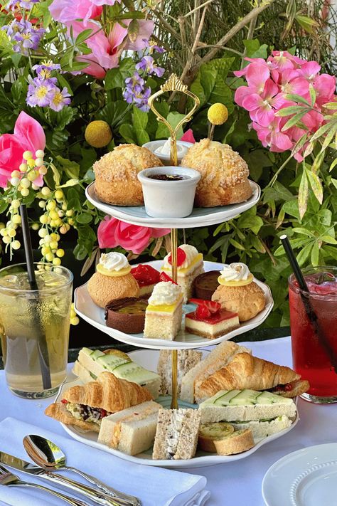 Tea Room Menu Ideas, High Tea Food Ideas Sweets, Tea Party Table Settings Vintage, Tea List, High Tea Sandwiches, Types Of Teas, Tea Party Table Settings, Afternoon Tea Tables, High Tea Food