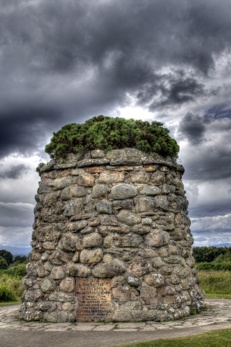 Culloden Battlefield | Memorial Cairn on Culloden Moor. | Graeme Stein | Flickr Inverness, Cairns, Leaning Tower, Leaning Tower Of Pisa, Battlefield, Pisa, Outlander, Scotland, Tower