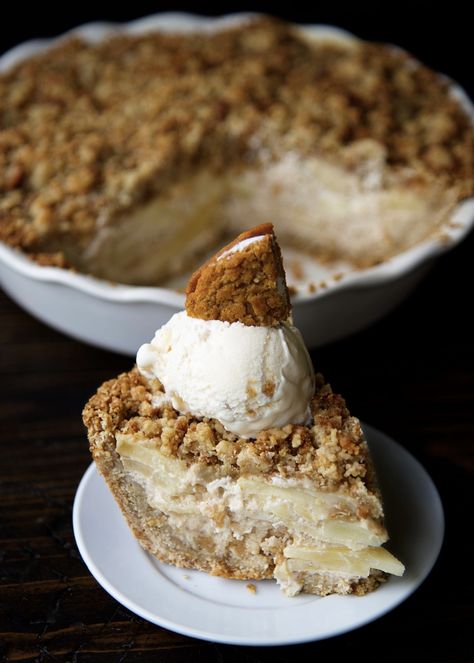 Oatmeal Creme Apple Pie - Sweet ReciPEAs Apple Cream Pie, Oatmeal Crust, Oatmeal Cream Pie, Apple Pie Ingredients, Oatmeal Pie, Oatmeal Creme Pie, Thanksgiving Pie, Oatmeal Cream Pies, Honey Bun