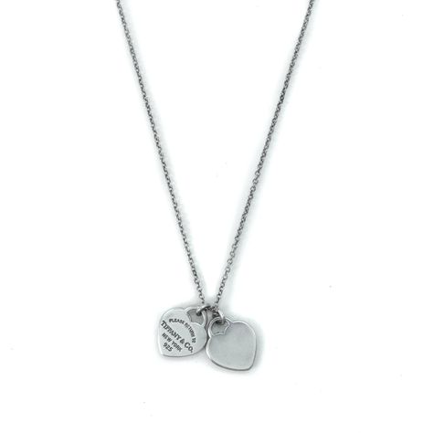 Tiffany & Co Return To Tiffany Double Mini Heart Tag Sterling Silver Pendant Necklace Mini Tiffany Necklace, Tiffany Watches, Tiffany Pearls, Heart Necklace Tiffany, Tiffany Key, Tiffany Engagement, Tiffany And Co Necklace, Tiffany T, Return To Tiffany