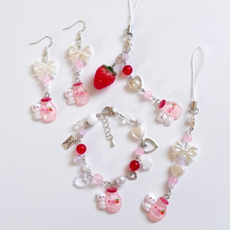 Strawberry Keychain, Handmade Pink Cute Charms, Strawberry Milk Keychain, Matching Sanrio Keychains, Cutecore Keychain, Cutecore Keychains, Strawberry Charm, Strawberry Milk, Cute Keychain