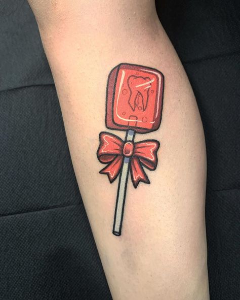 Sweet Tooth Tattoo, Halloween Reference, Tooth Drawing, Candy Tattoo, Pagan Tattoo, Tooth Tattoo, Halloween Flash, Dulces Halloween, Theme Tattoo