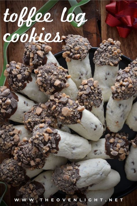 Buttery soft Toffee Log Cookies | Gluten Free and super simple. Perfect Christmas cookie to share or devour all by yourself. #christmascookie #glutenfree #dessert Log Cookies Recipes, Log Cookies, Butter Cookies Gluten Free, Cookies Dipped In Chocolate, Soft Toffee, Chocolate Chip Dip, Chocolate Log, Chocolate Dipped Cookies, Christmas Candies