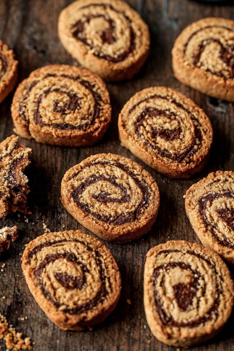 You searched for oatmeal vegan date bars - Nadia's Healthy Kitchen Cinnamon Roll Cookies Recipe, Nadia Sawalha, Pistachio Cardamom, Cookies Cinnamon, Oatmeal Vegan, Favorite Christmas Desserts, Cinnamon Granola, Date Cookies, Vegan Cinnamon Rolls