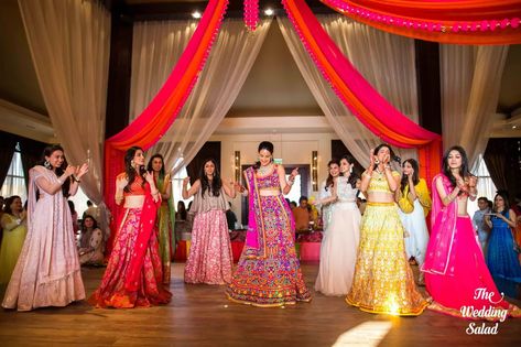 Dance Choreography Ideas, S Mehendi, Choreography Ideas, Wedding Choreography, Wedding Song List, Oasis In The Desert, Sangeet Night, Gujarati Wedding, Wedding Dance Choreography