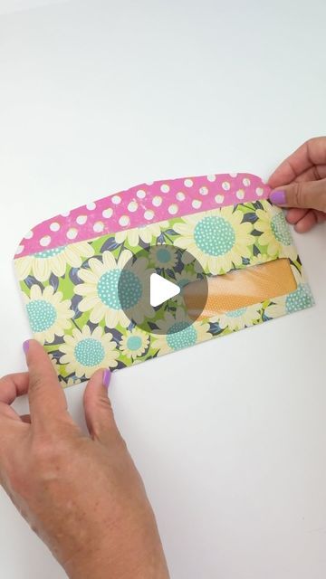 Renee Day on Instagram: "Decorate those junk mail envelopes! After undoing the envelope, I grabbed some of my favorite papers, and trimmed them down to fit each section of my envelope. For the window, I traced it using a light box (or use a bright window) then cut out that portion. ✉️ 

#papercraftersofinstagram #makersgottamake #craftylife #paperlovers #craftingideas #stationeryaddicts #penpalcommunity #easycraft #craftaddict #papercrafters #happymailideas #penpalideas #papercraftsupplies #envelopes #junkmail #craftsofinstagram #paperaddict #snailmailideas #stationerylovers #papercraftingaddict #craftersofig #penpalrevolution" Window Envelopes, Mail Art Envelopes, Diy Envelope, Smash Books, Junk Mail, Paper Lovers, Paper Craft Supplies, Card Making Tutorials, Junk Journaling