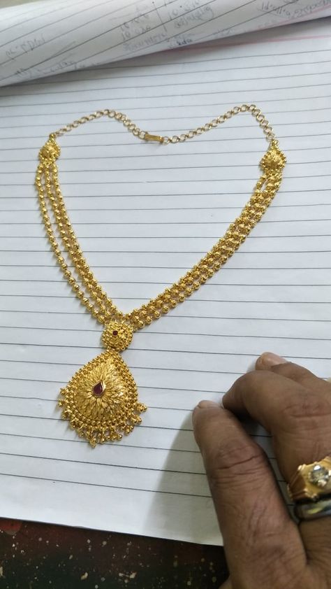 Chandra Haaram Designs, Gold Ranihar Design, 30 Gram Gold Necklace Designs, Chain Dollars Gold Design, Mohanmala Gold Design, Simple Haram Designs Gold, Gundla Haram Designs, 20gms Gold Necklace Designs, Unique Gold Jewelry Designs