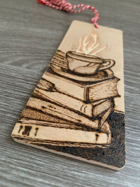 Wood Burning On Leather Art, Wood Burning Necklace, Wood Burning Bookmark Ideas, Wooden Burning Ideas, Woodburned Bookmarks, Wood Burned Bookmarks, Wood Burning Bookmarks, Wood Burning Art For Beginners, Wood Burning Projects For Beginners