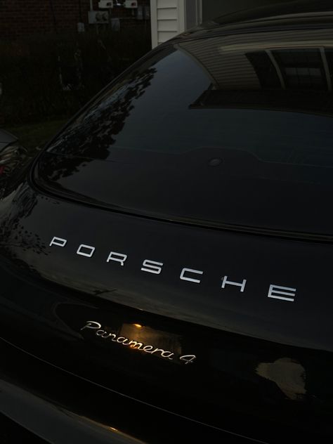 Carpool Aesthetic, Black Car Aesthetics, Porshe Aesthic, Black Rich Aesthetic, Black Porsche Aesthetic, Car Asthetics Photos, Super Car Aesthetic, Porches Car, Car Girl Aesthetic