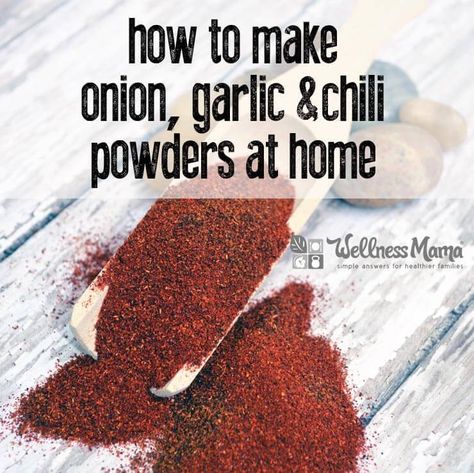 Onion Powder, Garlic Powder and Chili Powder can be easily prepared at home for an inexpensive and healthy alternative to store versions. Chili Powder Recipe, Taco Seasoning Recipe, Homemade Spice Blends, Wellness Mama, Diy Spices, Powder Recipe, Homemade Spices, Homemade Seasonings, Masala Chai