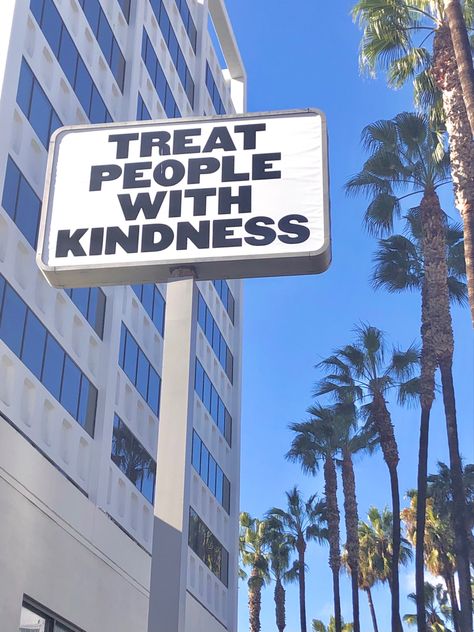 Treat People With Kindness Laptop Wallpaper, Treat People With Kindness Harry Styles, Harry Styles Treat People With Kindness, Harry Styles Kindness, Harry Styles Photo Wall, Treat People With Kindness Wallpaper, Harry Styles Aesthetic Poster, Treat People With Kindness Poster, Harry Styles Wall Art