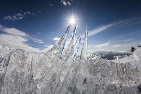 Weird Water Facts Ice Spikes, Backpacking Canada, Water Facts, Canada Holiday, Scout Camping, Canada Road Trip, Visit Canada, Explore Canada, Book Cover Art