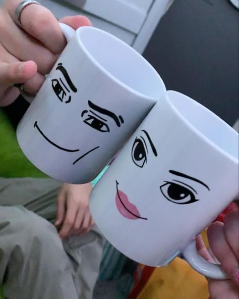 Matching Roblox Man & Woman Mug Cups ⭐️⭐️⭐️ For couples + friends & family 🩷 Shop in bio now ! 🔗⭐️ #roblox #robloxmemes #robloxmemes😂 #robloxart #robloxmeme #robloxgamer #robloxian #robloxgame #robloxavatar #robloxgames #robloxaesthetic #robloxfunny #robloxwomanface #womanface #manface #matching #matchingmugs #matchingcup #matchingcouples Mug Cups, Matching Friend, Couples Friends, Roblox Funny, Roblox Memes, Matching Couples, Woman Face