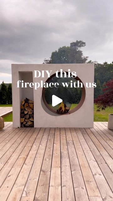 Aleksandra Lozinska on Instagram: "Step by step guide👇🏼to building a double sided outdoor fireplace. Not only is it a focal point, but it also doesn’t obstruct any views. We didn’t experience a lot sparks and smoke because of wind but if we do, we will consider a glass plate for protection 🙌🏼. Here’s how we did it: 1. Dig a hole 90cm deep for the foundation. 2. Fill the hole with concrete and place the first layer of lightweight blocks (we used 15 x 19 x 49 cm leca blocks). Ensure they’re level and let them dry. 3. After the foundation dries, continue with the next layers. However, only do two at a time to ensure stability. Use regular mortar to bind the blocks. Alternate the pattern of the blocks in each row to add stability to the fireplace. 4. After about three rows of bricks, add t The Block Backyard, Cinderblock Fireplace Diy, Concrete Block Patio Ideas, Dry Stack Outdoor Fireplace, Stucco Cinder Block Wall, Outdoor Brick Fireplace Ideas, Stucco Outdoor Fireplace, Cinder Block Fireplace, Double Sided Outdoor Fireplace