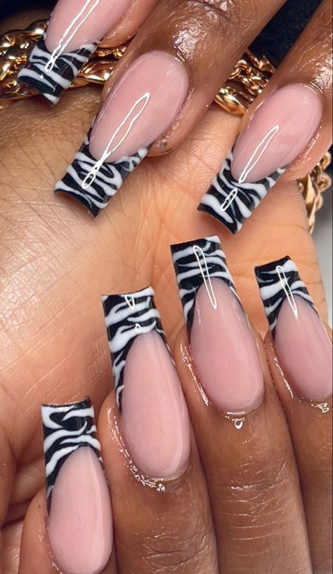 Black And White Zebra Nails, Zebra Tip Nails, Zebra Print Acrylic Nails, Zebra Print French Tip Nails, Zebra Nails Acrylic, Summer Nail Ideas Pink, Zebra French Nails, Frenchies Acrylic Nails, Zebra French Tip Nails